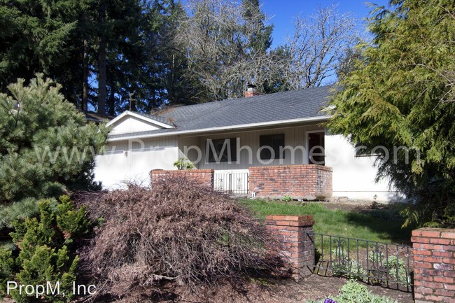 Building Photo - 5 br, 3 bath House - 1755 SW Cloverleaf Road