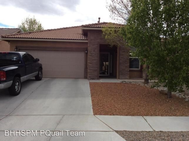 Foto principal - 3625 N Pole Loop NE