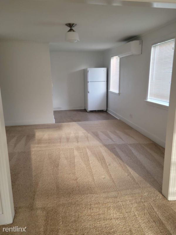 Foto del edificio - 2 br, 1 bath House - 2836 61st Ave SE