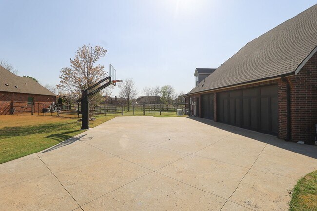 Foto del edificio - Spacious Luxury Home In Stone Cannon Neigh...