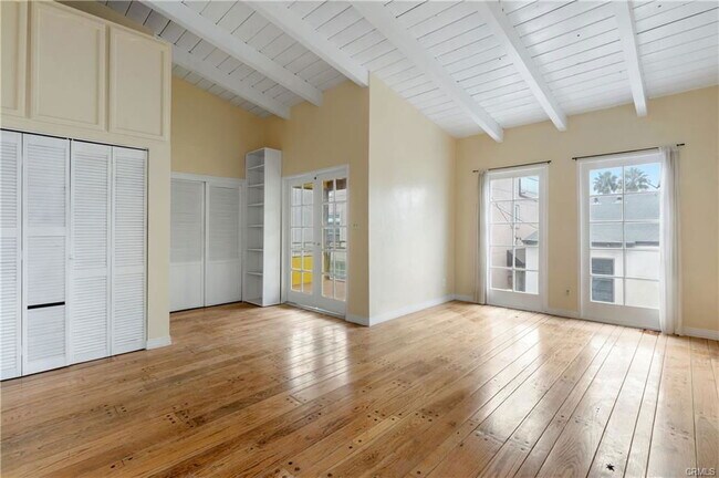 Foto del edificio - 1506 Bayview Dr