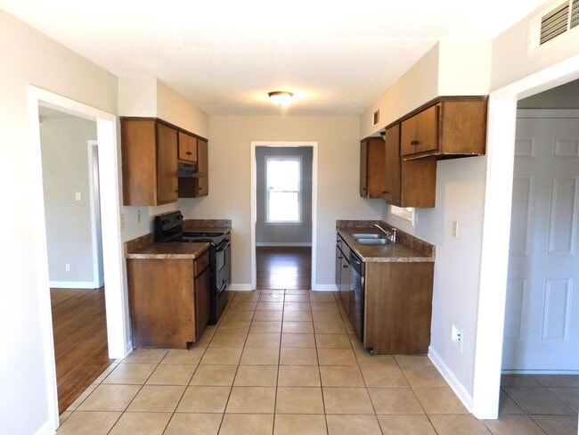 Building Photo - 8550 Darlington Cove Southaven, MS