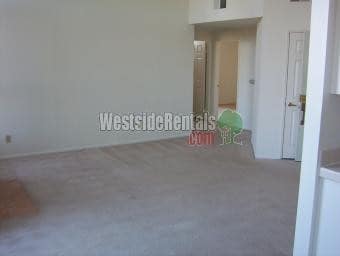 Building Photo - 12112 Texas Ave