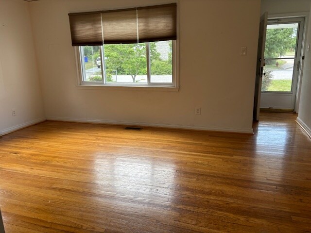 Sala de estar - 501 Fairview Ave