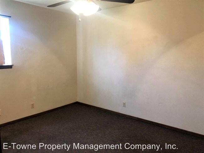 Building Photo - 3 br, 1 bath House - 1926 E Birch