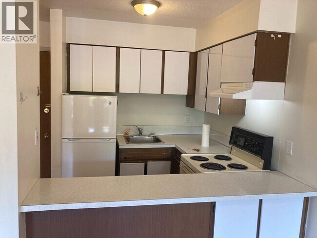 Photo du bâtiment - 3570 E Hastings St