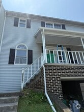 Building Photo - 4807 Lancer St