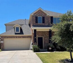 Building Photo - 1441 Clayton Ln