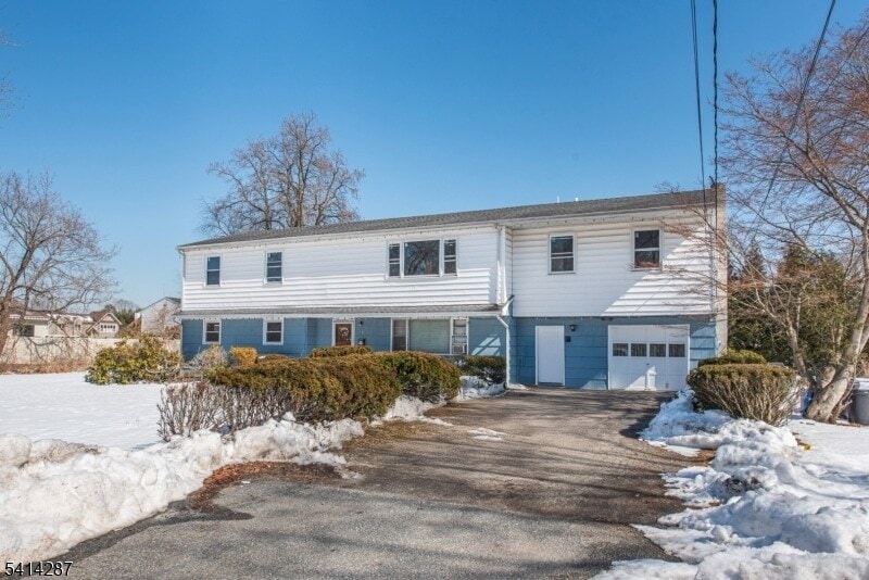 Photo - 10 Cardinal Lane Unit