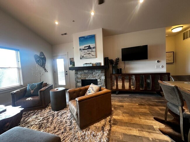 Foto del edificio - 6207 Davos Ln