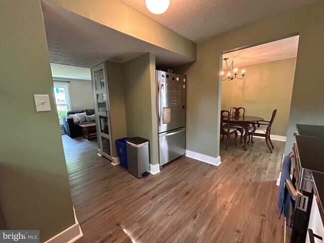 Foto del edificio - 1315 Old Pine Ct
