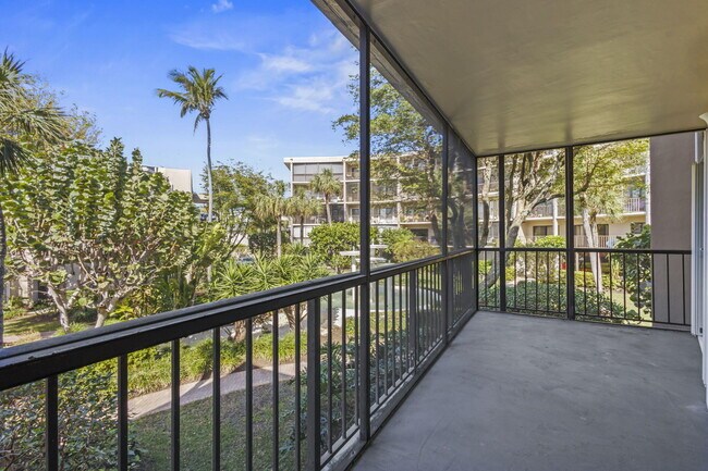 Building Photo - 3605 S Ocean Blvd