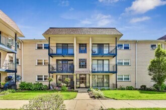 Building Photo - 6563 N Harlem Ave