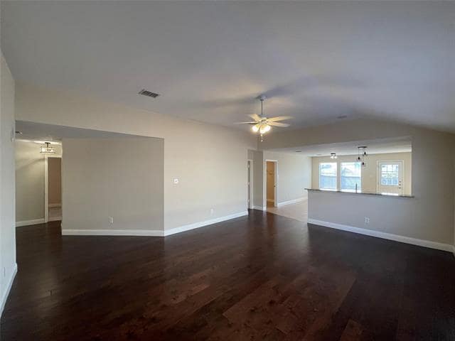 Foto del edificio - 4236 Gladney Ln