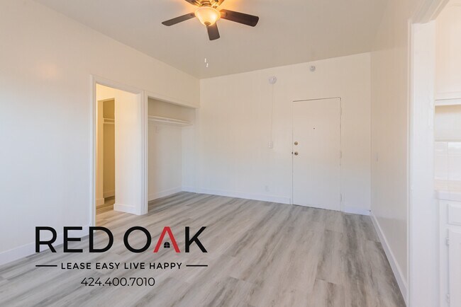 Building Photo - Marvelous Completely Remodeled Bright and ...