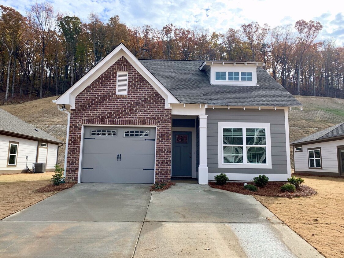 Primary Photo - One level home with GARAGE and FENCED BACK...