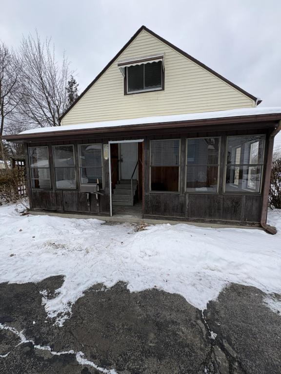 Building Photo - 751 Wilbur Ave