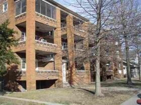 Foto principal - 1119-1201 N Underhill St