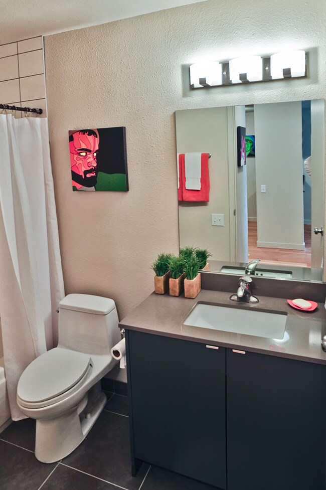 Handel Apartments Apartments Seattle, WA