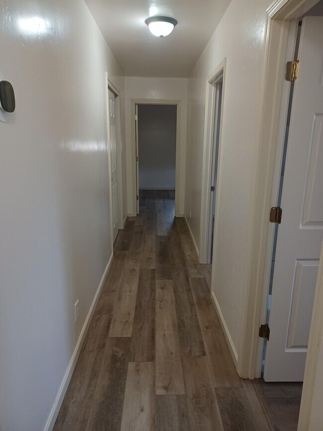 Foto del edificio - 3 Bedroom 2 Bath House