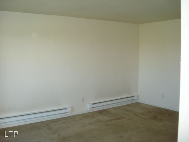 Building Photo - 1 br, 1 bath House - 3913 Clear Acre Lane ...
