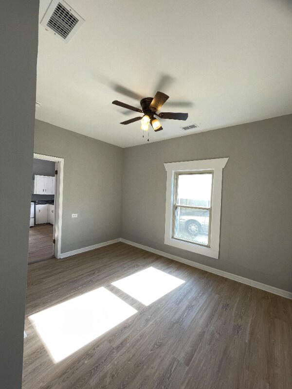 Foto del edificio - 214 Treymore Ave NW