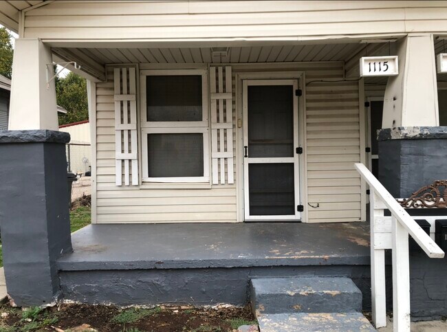 Foto del edificio - 1115 NW 9th St