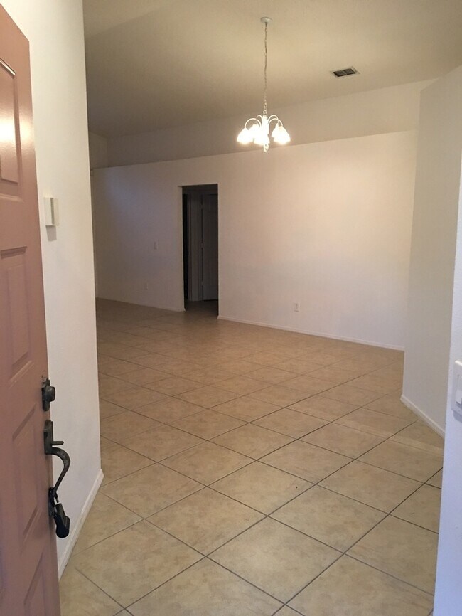 Building Photo - Raintree Park-3153 Fairfield Dr Kissimmee,...