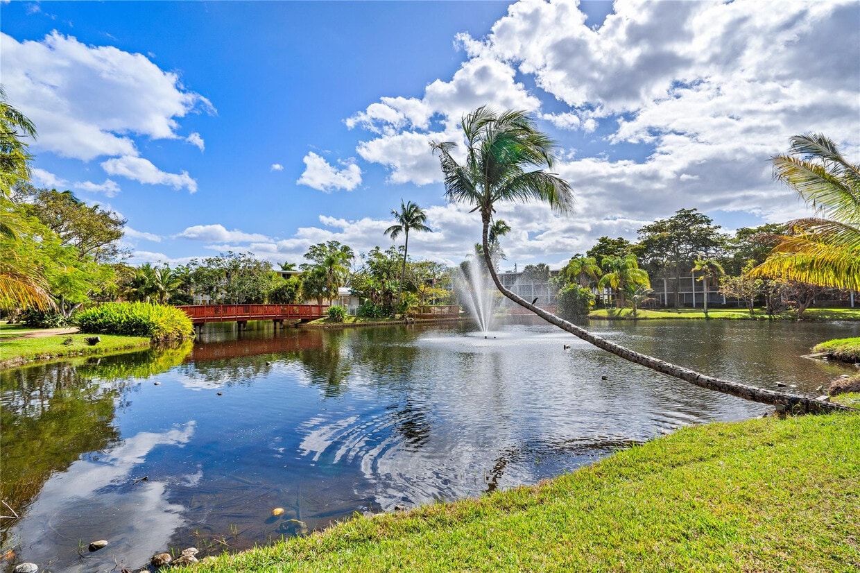 Foto principal - 777 SE 2nd Ave