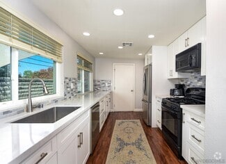 Building Photo - 1467 Sundance Way