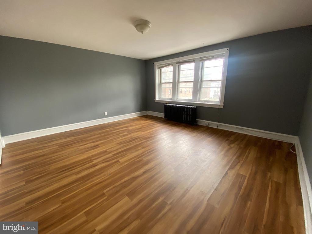 Foto principal - 4033 Garrett Rd