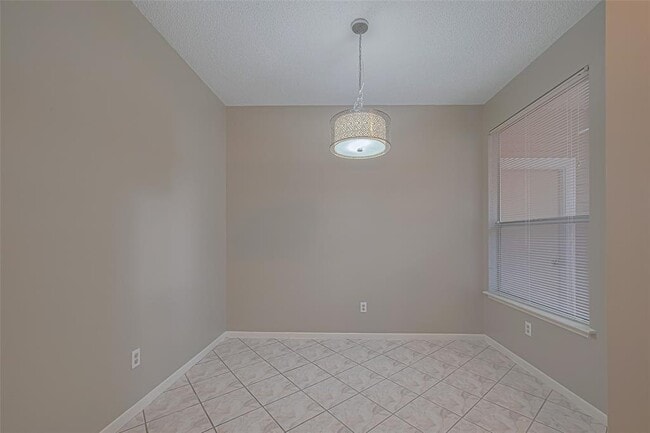 Building Photo - 3315 Golden Trails Dr