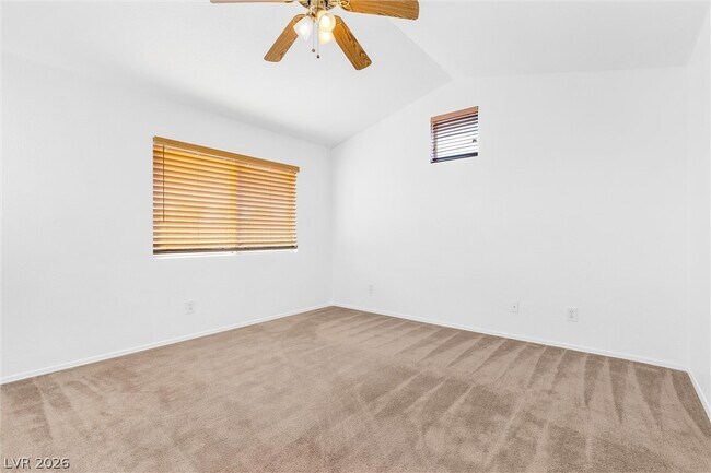 Foto del edificio - 1444 Country Hollow Dr