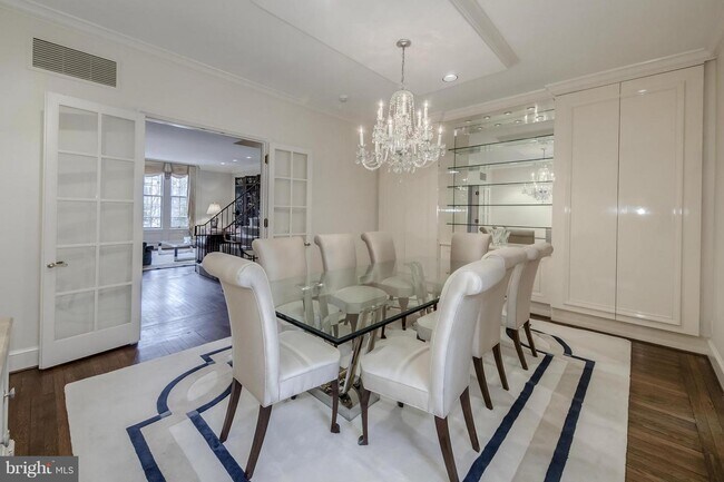 Foto del edificio - 2202 Wyoming Ave NW