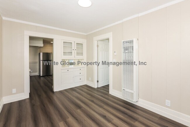 Building Photo - 740 E La Habra Blvd