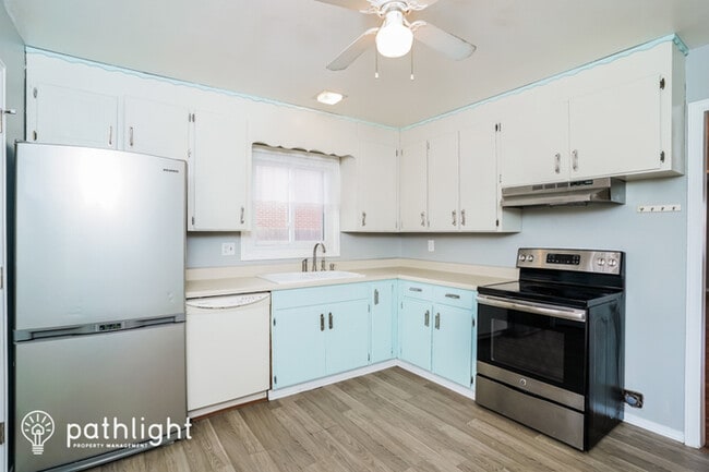Building Photo - 2028 Snyder Avenue, Colorado Springs, CO, ...