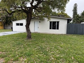 Building Photo - 1835 NE 153rd St