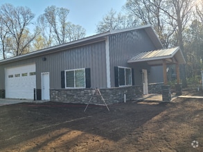 Building Photo - 18523 Hartley Lake Rd