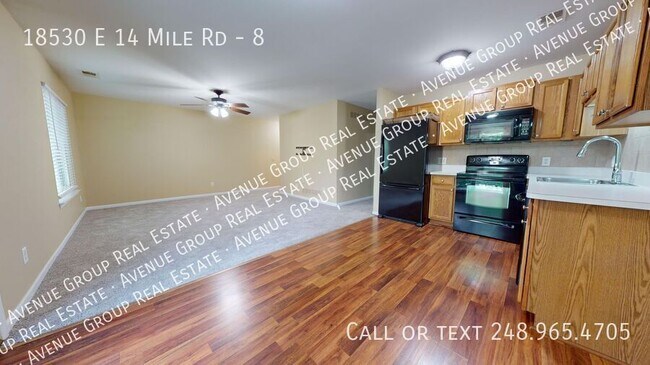 Foto del edificio - 18530 E 14 Mile Rd
