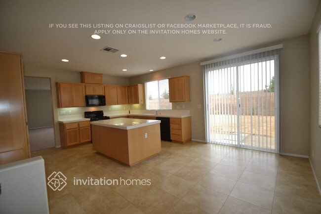 Building Photo - 1134 Cambridge Ct