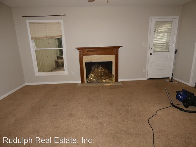 Foto del edificio - 2 br, 1.5 bath House - 3240 Overton Manor ...