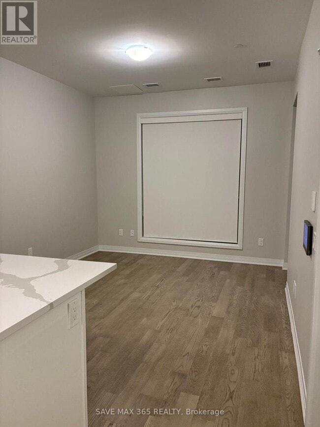 Building Photo - 470 Gordon Krantz Ave