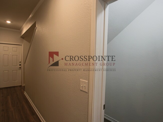 Foto del edificio - Stunning 2 Bed 2.5 Bath 1 Car Garage Townhome in Tyler!