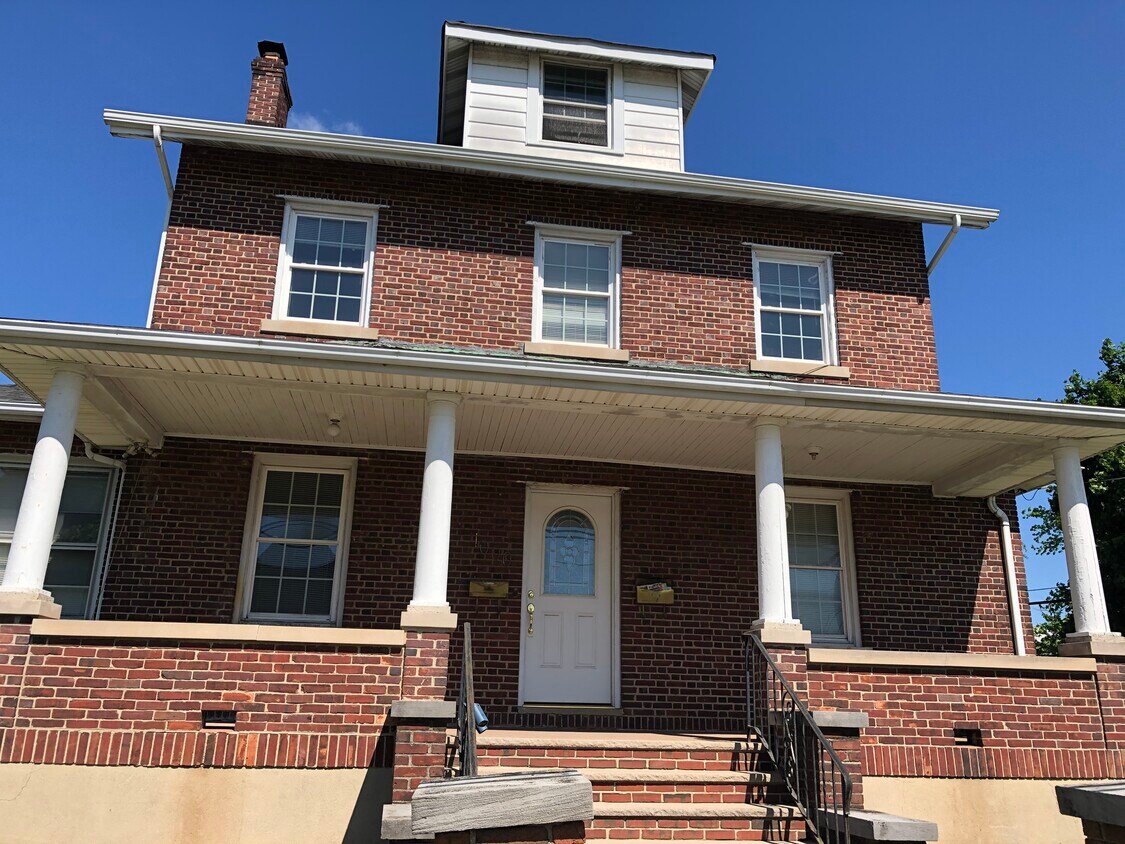 1000 Hamilton Blvd, South Plainfield, NJ 07080 Apartments in South