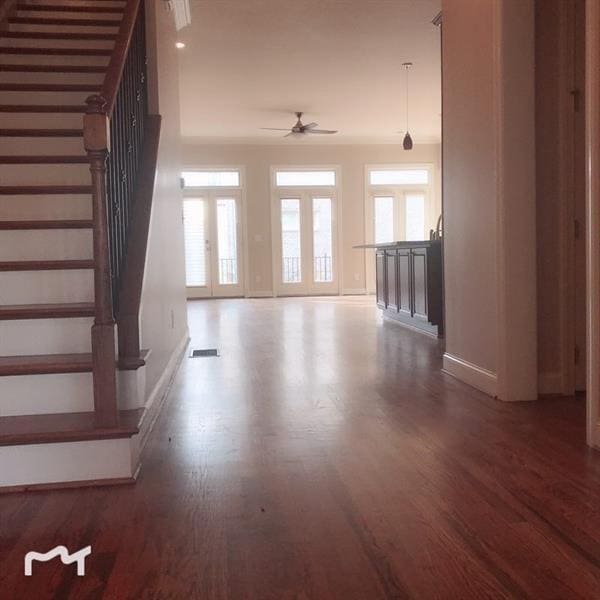 Building Photo - 3717 Manor Brook Ct N E