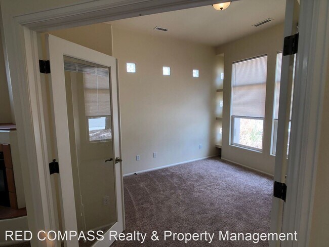 Building Photo - 3 br, 2 bath House - 663 Miranda St. Unit B