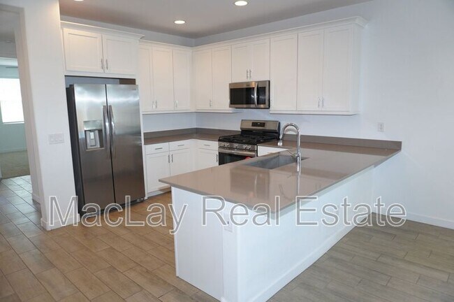 Foto del edificio - 36610 W Mediterranean Way