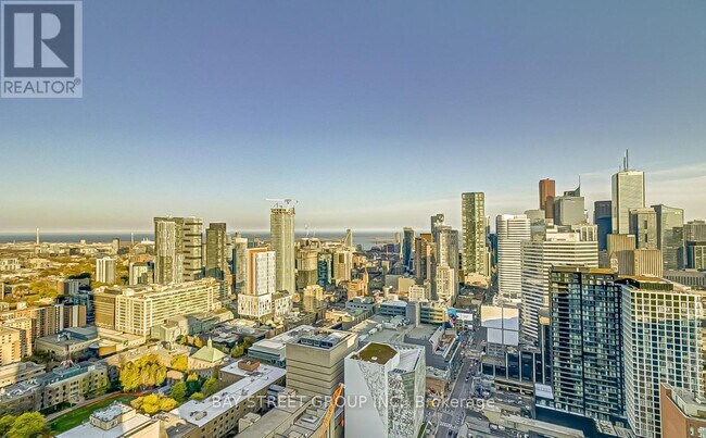 Photo du bâtiment - 386 Yonge St