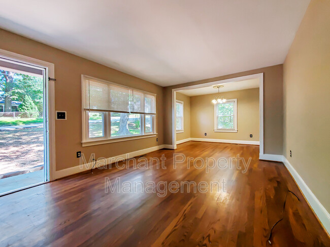 Building Photo - 219 Pleasant Ridge Ave