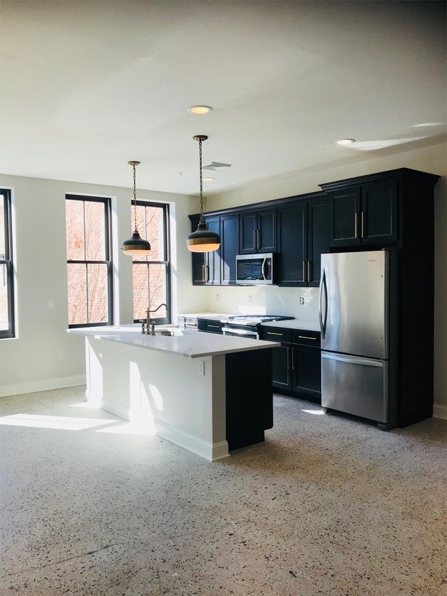 Foto principal - 204 Lafayette St